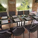 Apartment In With Terrace, Air Condition, Wifi