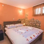 In With Terrace, Air Condition, Wifi