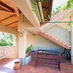 In With Terrace, Air Condition, Wifi *