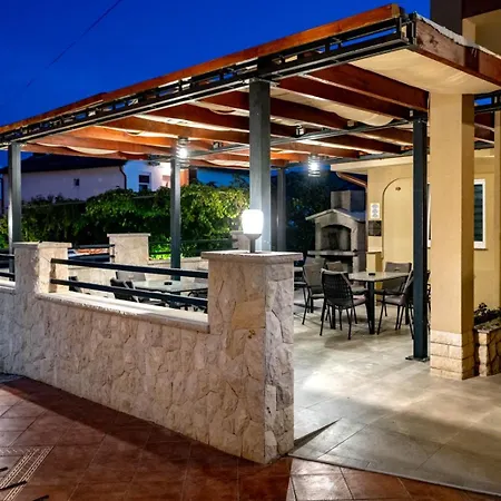 Daire In With Terrace, Air Condition, Wifi