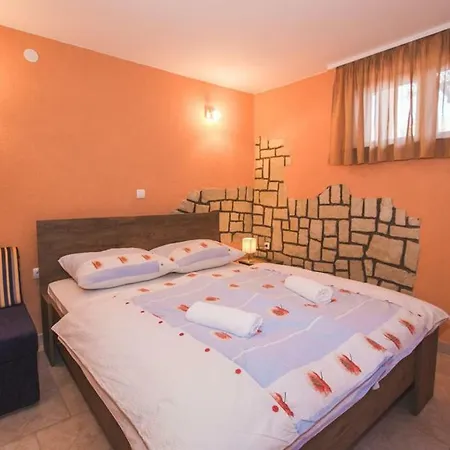 In With Terrace, Air Condition, Wifi