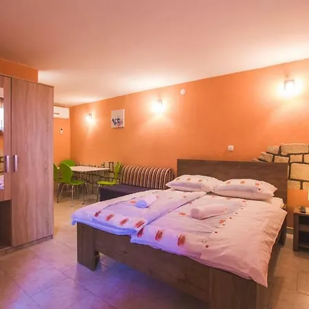 Daire In With Terrace, Air Condition, Wifi