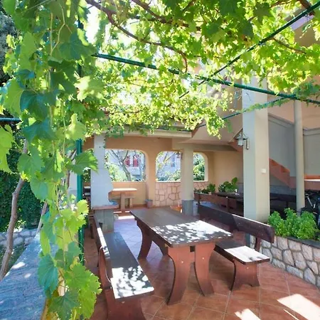 In With Terrace, Air Condition, Wifi *