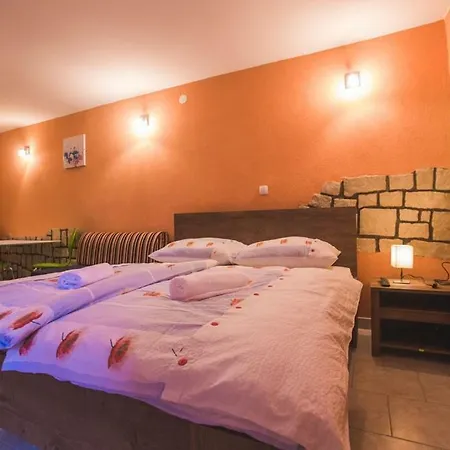 In With Terrace, Air Condition, Wifi Lopar