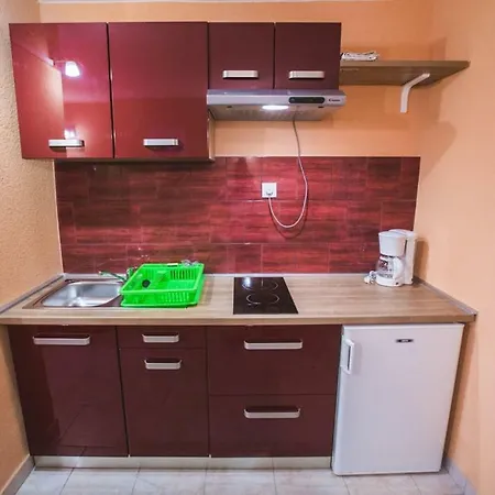 In With Terrace, Air Condition, Wifi Apartment *