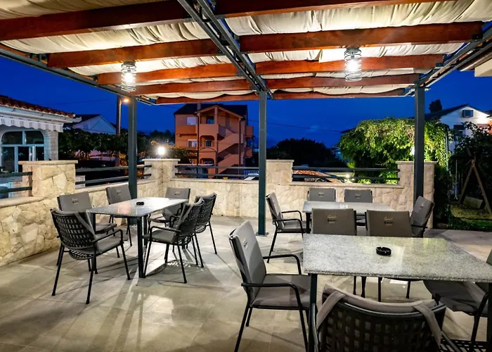 Apartament In With Terrace, Air Condition, Wifi