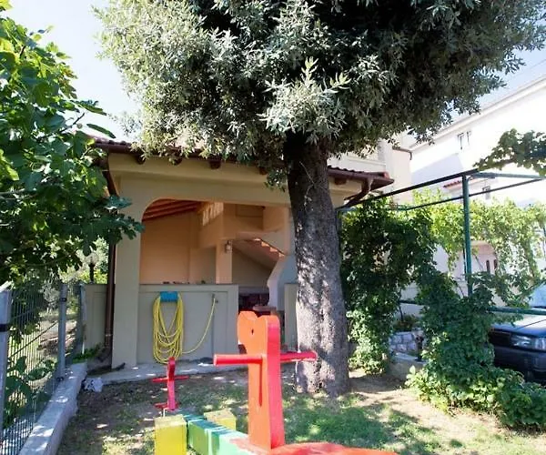In With Terrace, Air Condition, Wifi Apartament