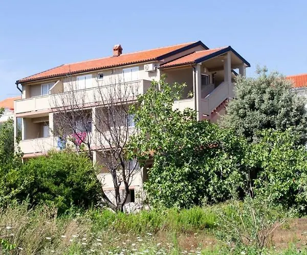 Apartament In With Terrace, Air Condition, Wifi