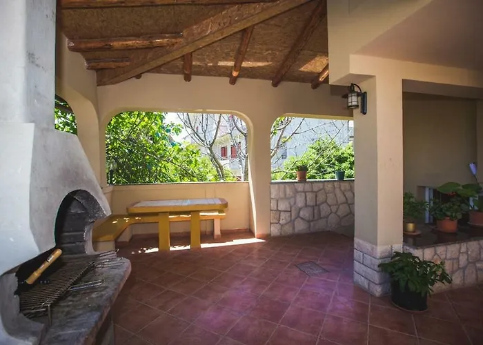In With Terrace, Air Condition, Wifi